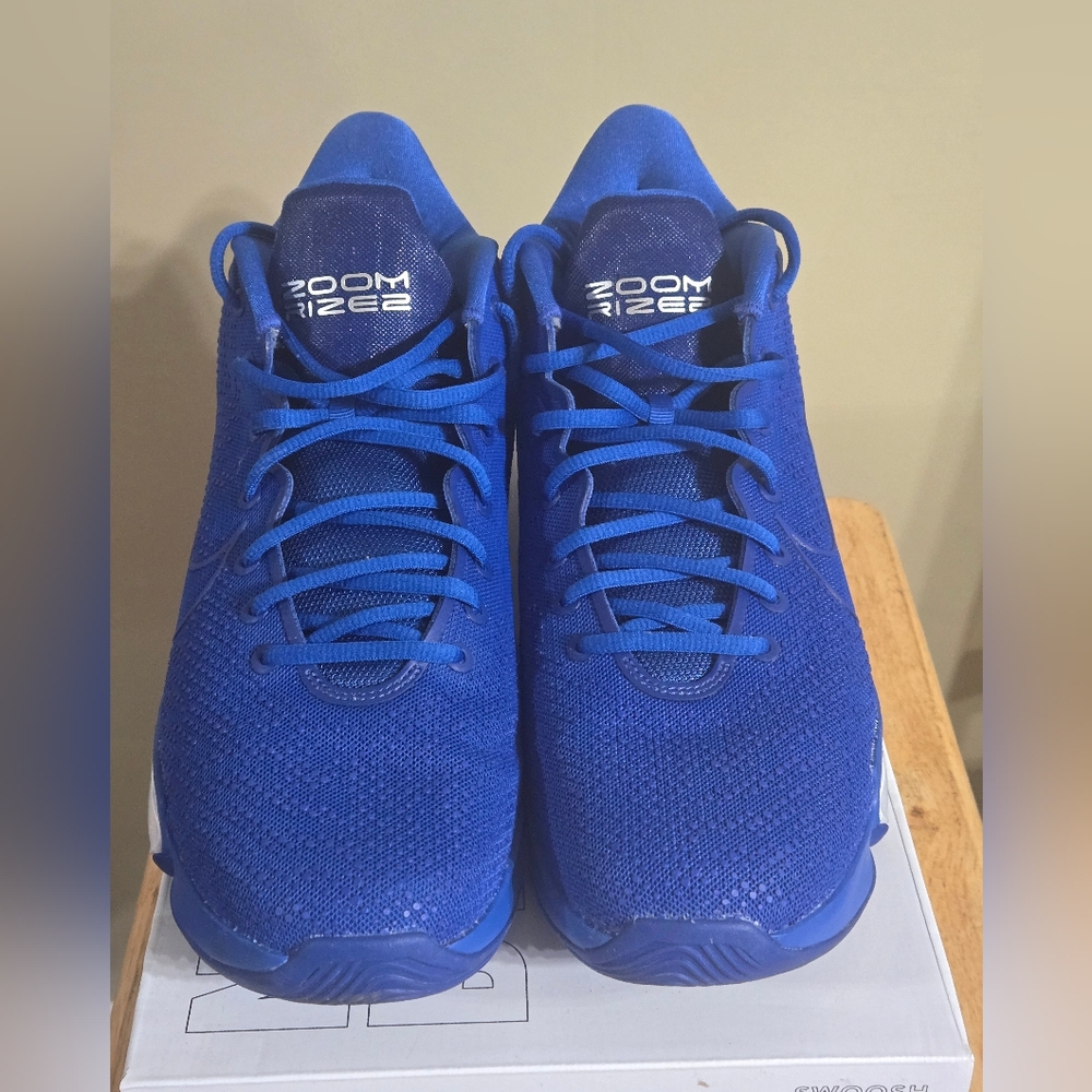 Men's Nike Air Zoom Rize2, size 13.5